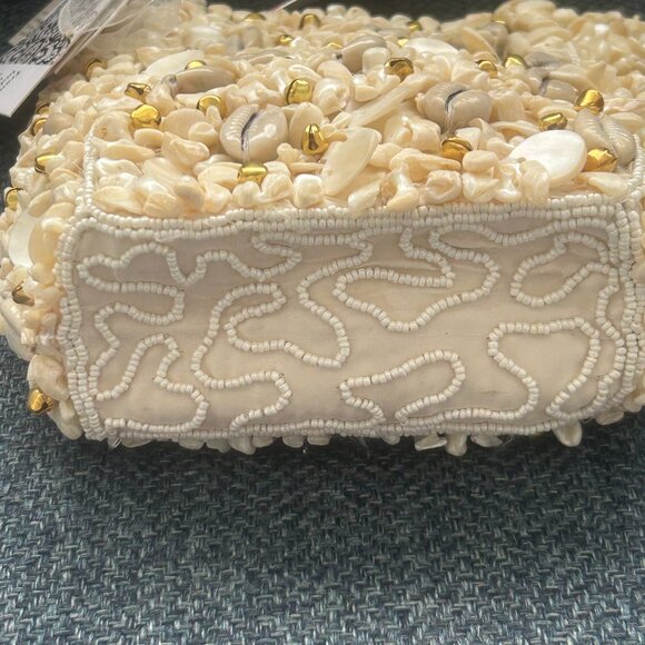 Seashell Beaded Mini Tote Bag Tik Tok Viral Handcrafted in India NWT - Picture 5 of 5